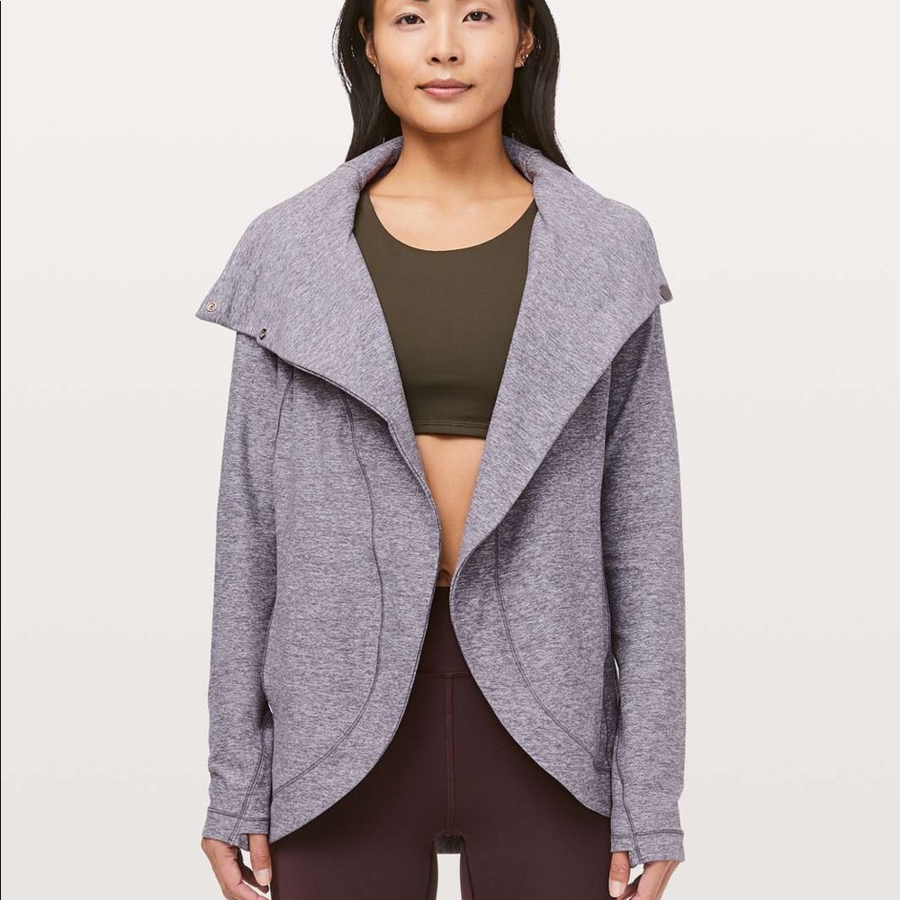 Lululemon Rulu Rally Wrap.